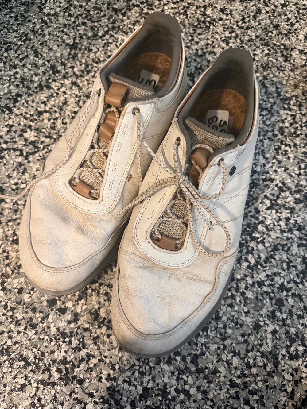 Men's White Leather Casual Sneakers - Comfortable Golf Shoes